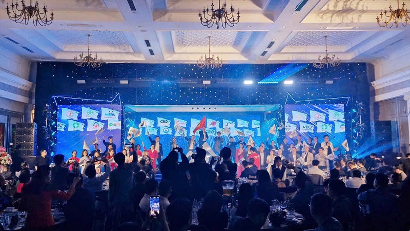 ceo-long-bien-tham-du-chuong-trinh-xuan-doan-vien-cua-ha-noi-ba-4